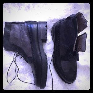 Corvari hand made low boots